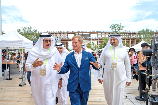 <p>Foreign Minister Dr Abdullatif Al Zayani and Industry and Commerce Minister Abdulla bin Adel Fakhro visited the pavilions of several countries participating in Expo 2025 Osaka. The tour included the pavilions of Oman, Qatar, Egypt, the US, the UK and Italy. The ministers were briefed on the exhibits, which showcased the historical, cultural and civilisational heritage of the participating countries.</p>
<p>They also listened to explanations from pavilion representatives on the symbolism and objectives of the displays.</p>